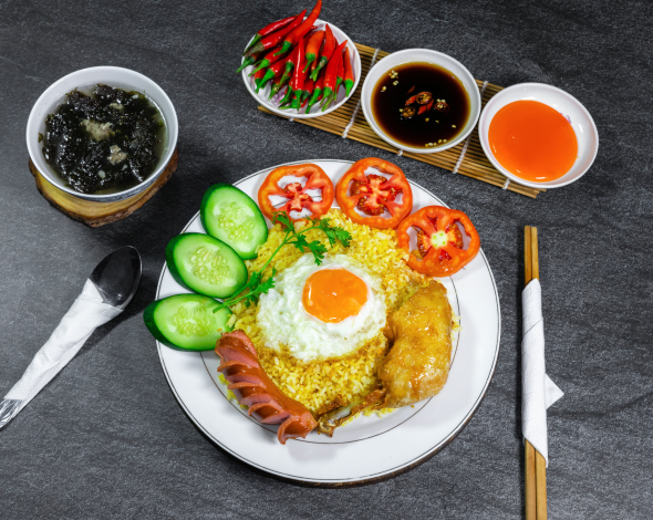 Cơm gà Xối Mỡ MInh Châu