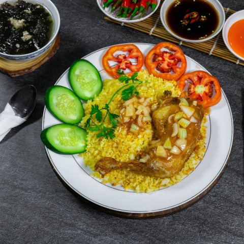 Cơm Gà Xối Mỡ Ngon Nhất Tân Bình